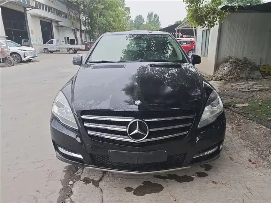 Mercedes Benz R-rated