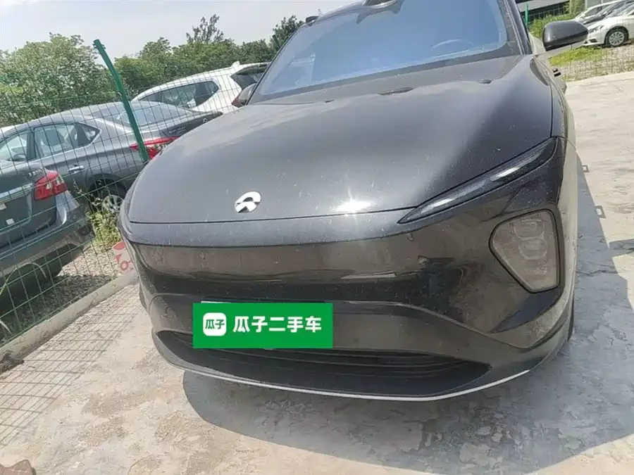 NIO EC7