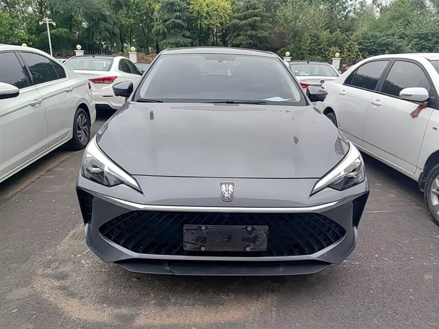 Roewe i5