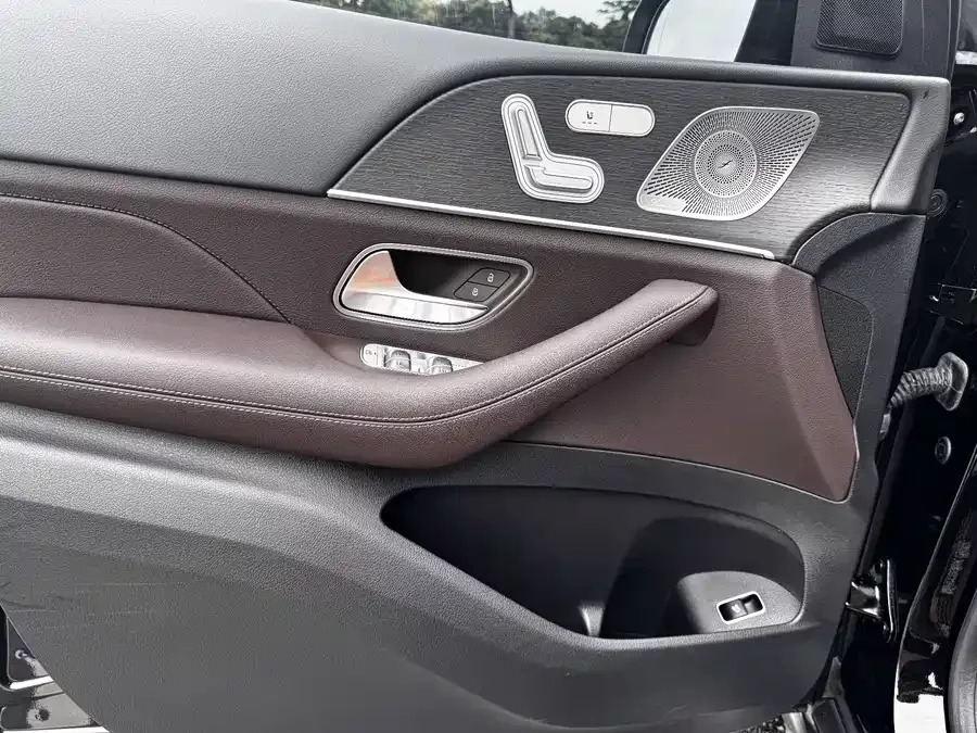 Mercedes Benz GLE (Imported)