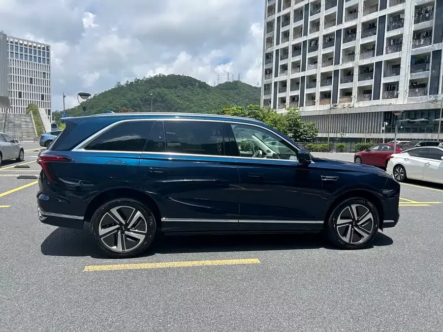 Wey Blue Mountain