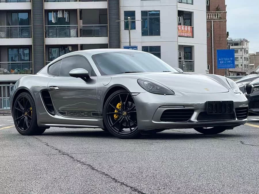 Porsche 718