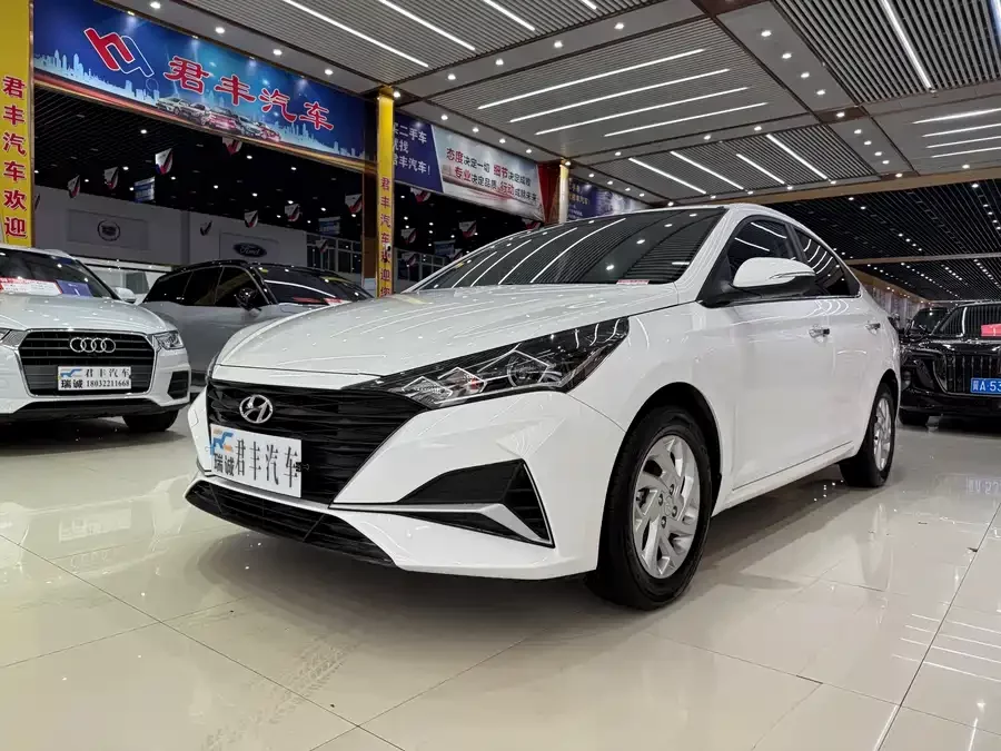 Hyundai Elantra / Celesta