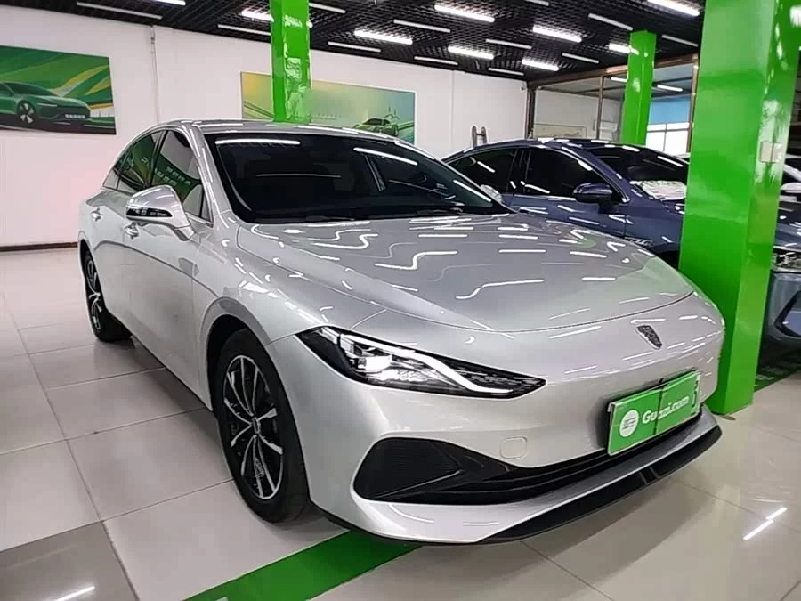 Roewe D7