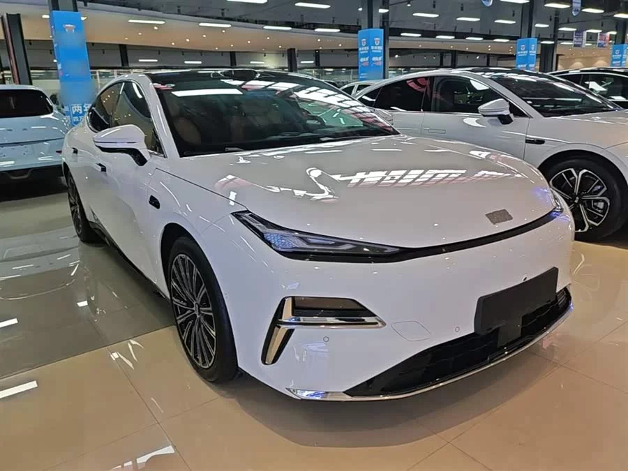 Geely Galaxy Star 8