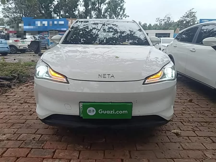 NETA Nezha V