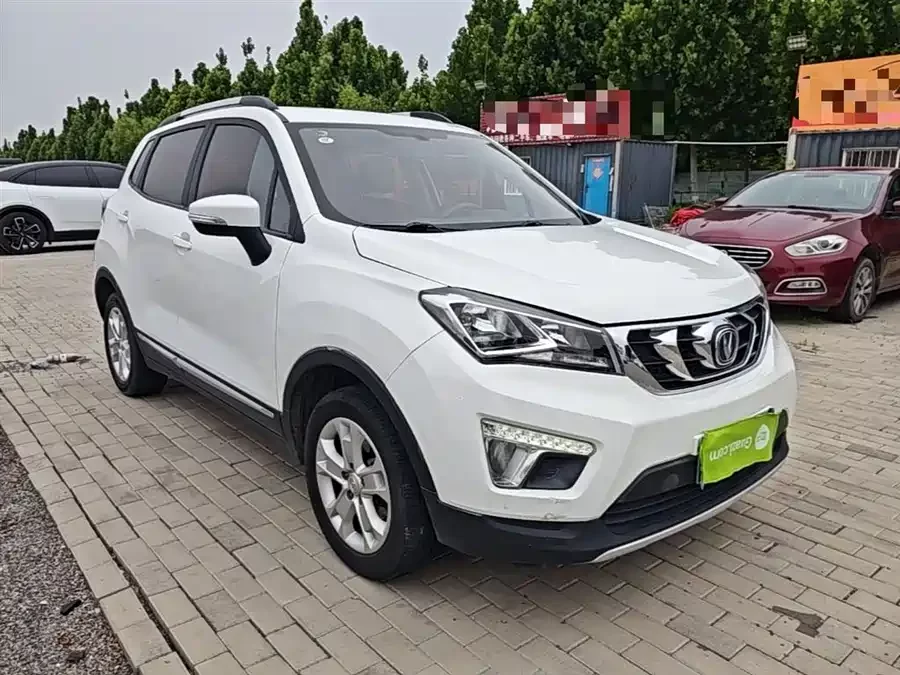 Changan CS15