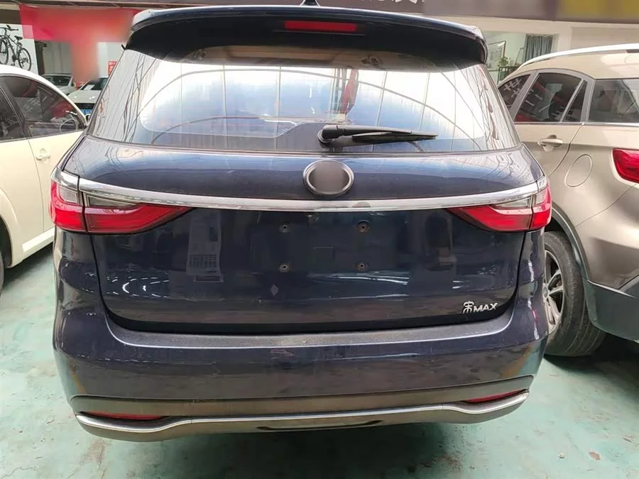 BYD Song MAX