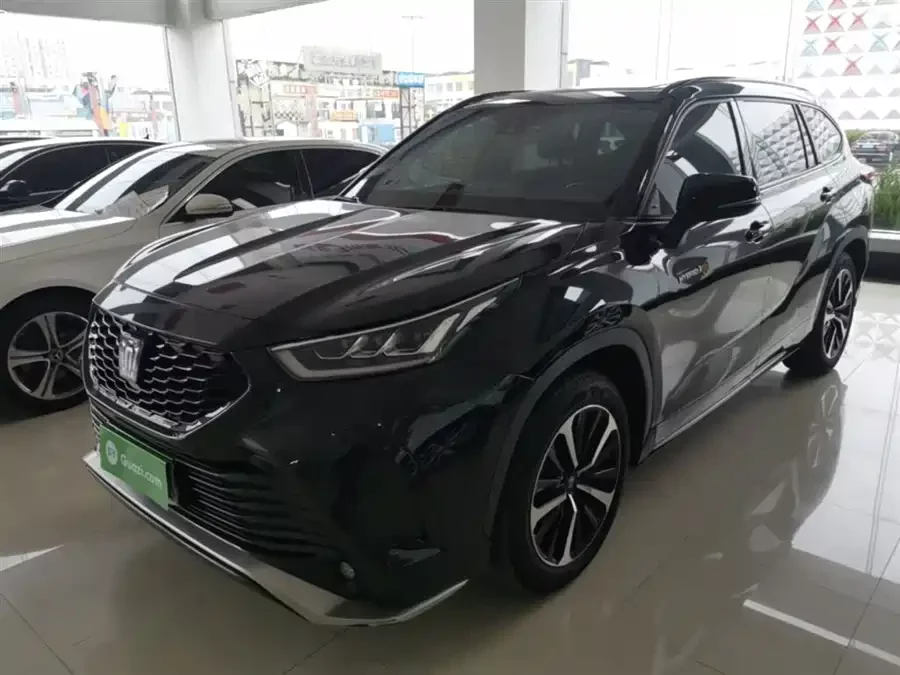 Toyota Crown Land