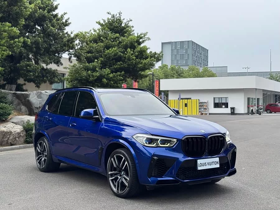 BMW X5M