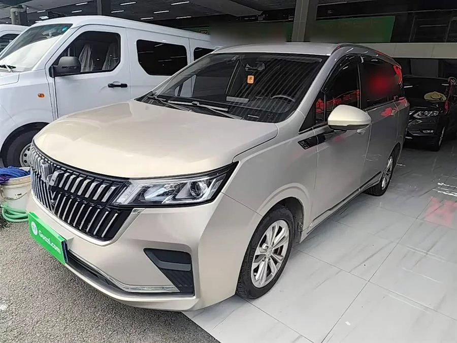 Wuling Jiachen