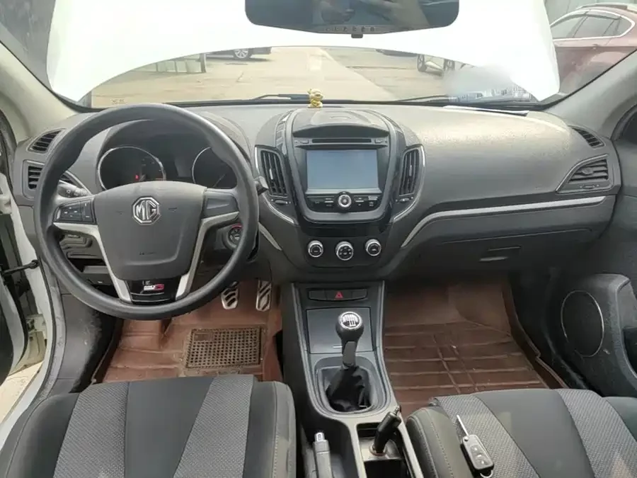 MG 5