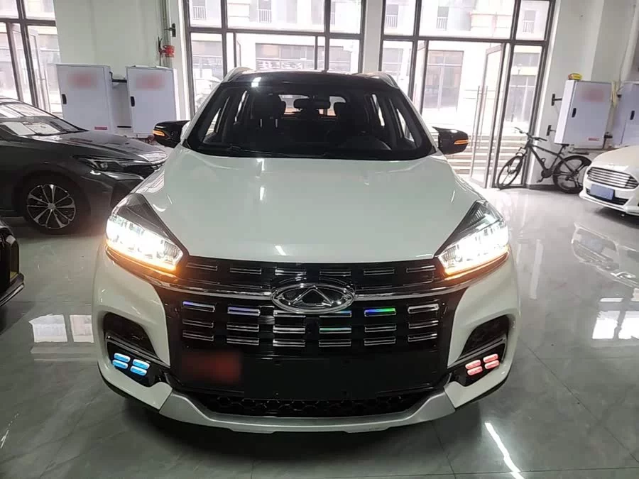 Chery Tiggo 8
