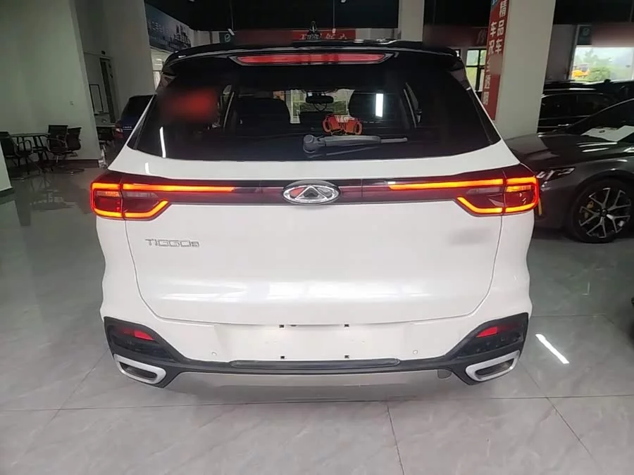 Chery Tiggo 8
