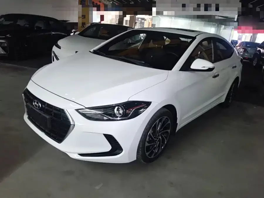Hyundai elantra