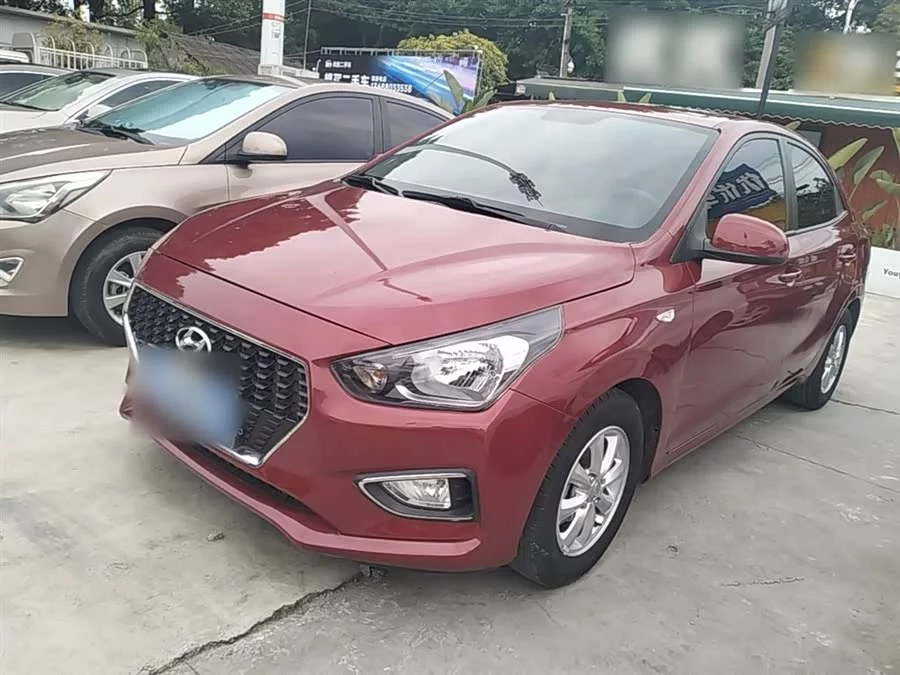 Hyundai Rena