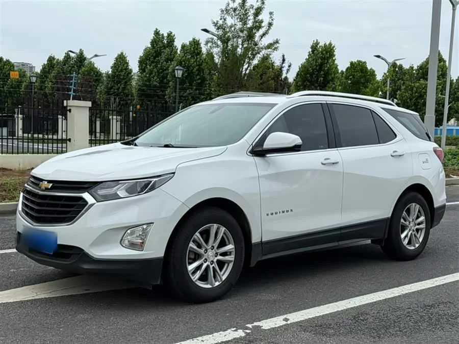 Chevrolet Explorer