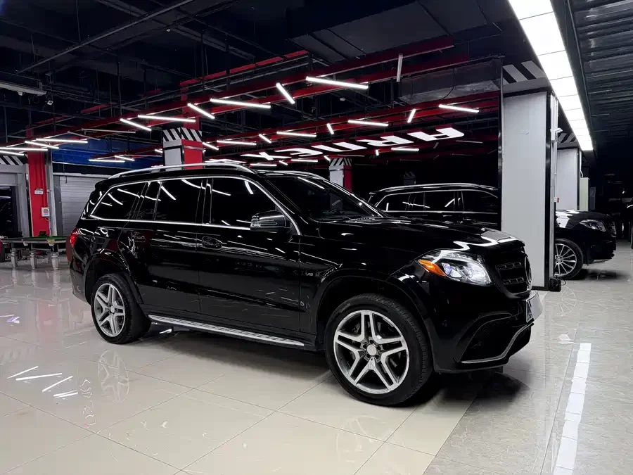 Mercedes Benz GLS