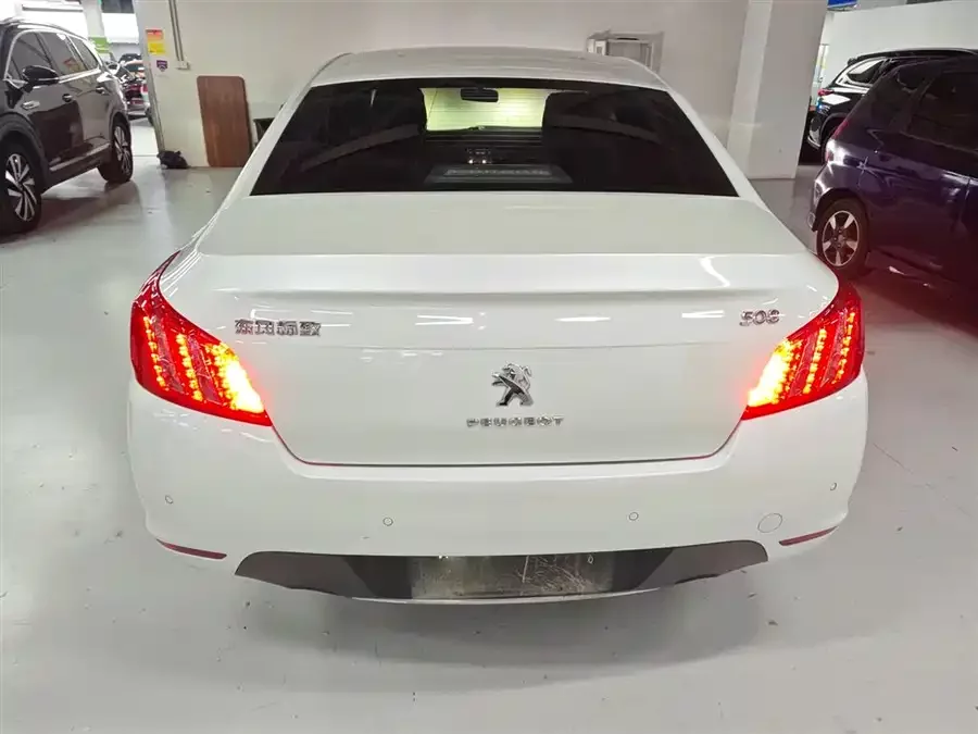 Peugeot 508