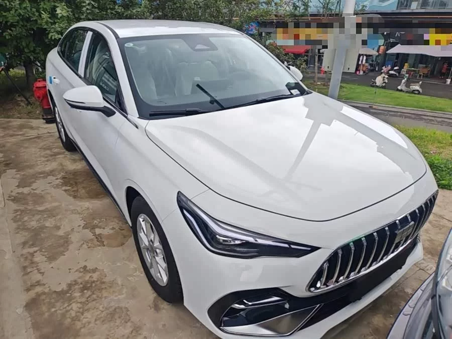 Geely Galaxy Star 6
