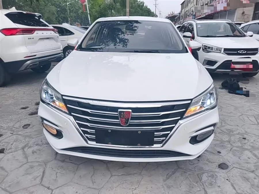 Roewe i5
