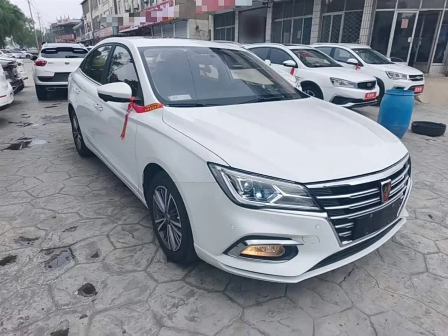 Roewe i5