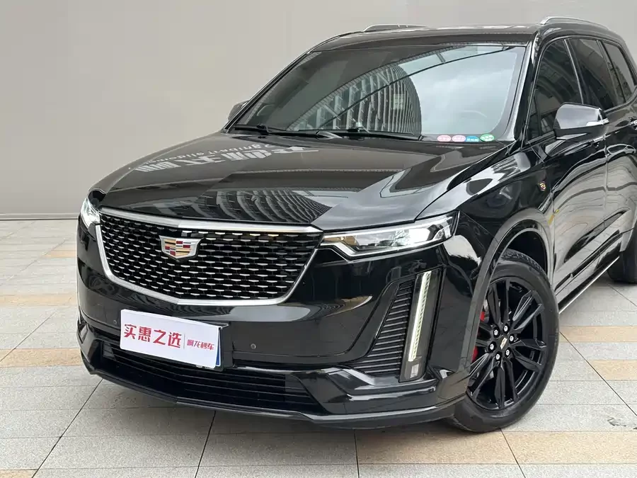 Cadillac XT6