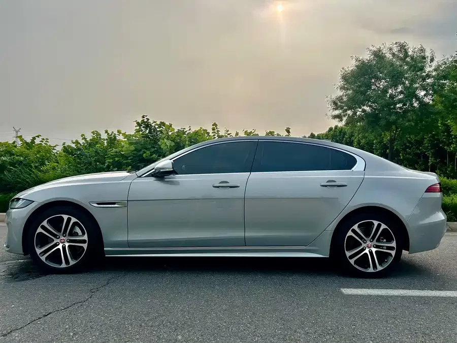 Jaguar XEL