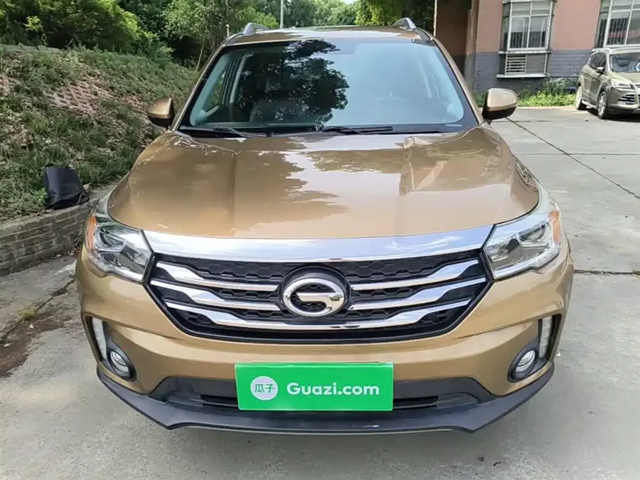 GAC Trumpchi GS4