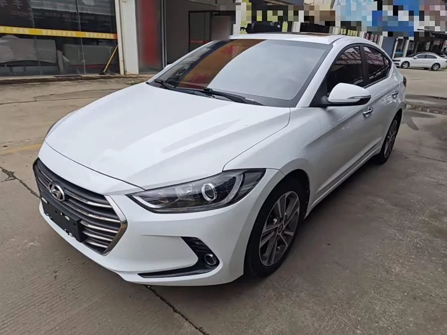 Hyundai elantra