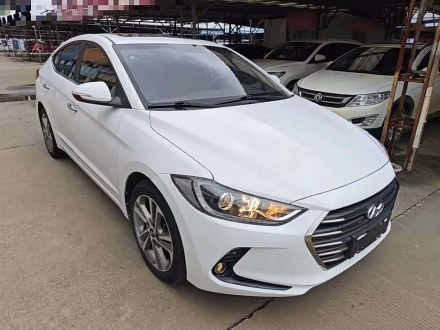 Hyundai elantra