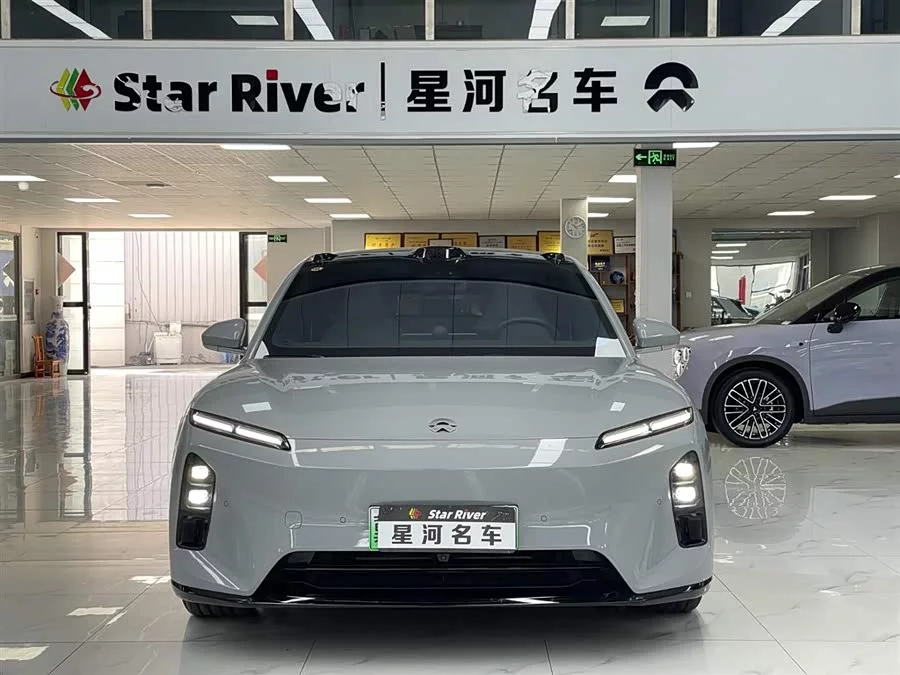 NIO ET5T