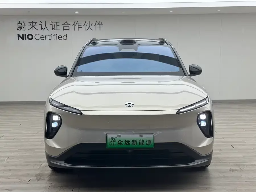 NIO ES6