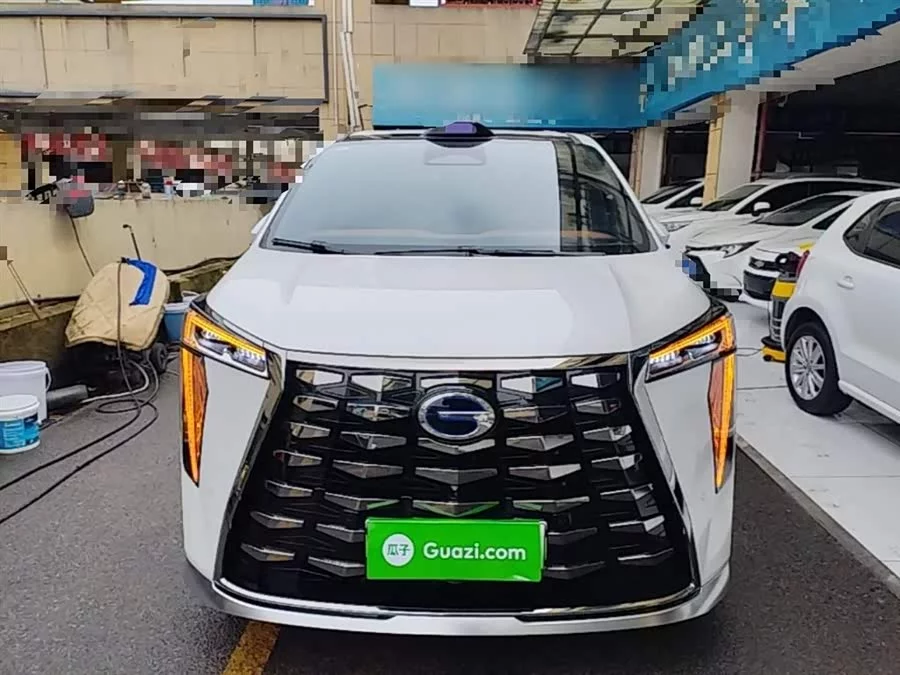 GAC Trumpchi M8