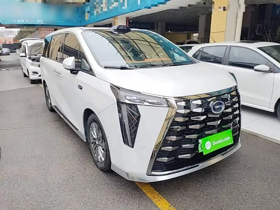 GAC Trumpchi M8