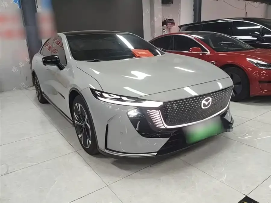 Mazda EZ-6