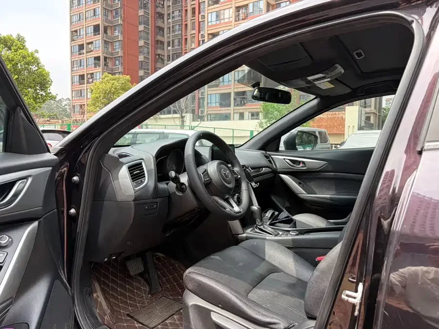 Mazda CX-4