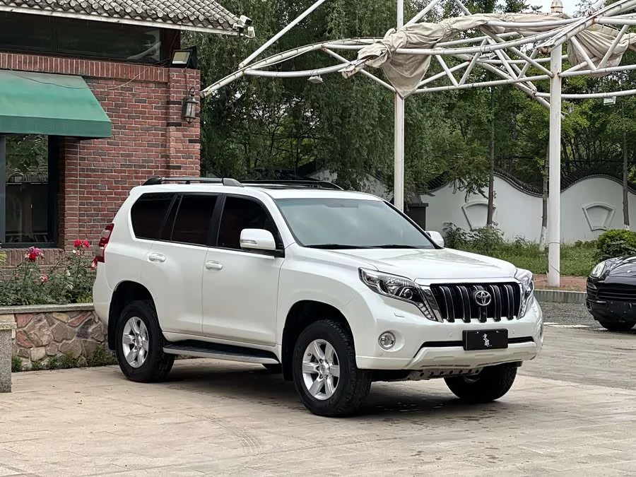 Toyota Prado