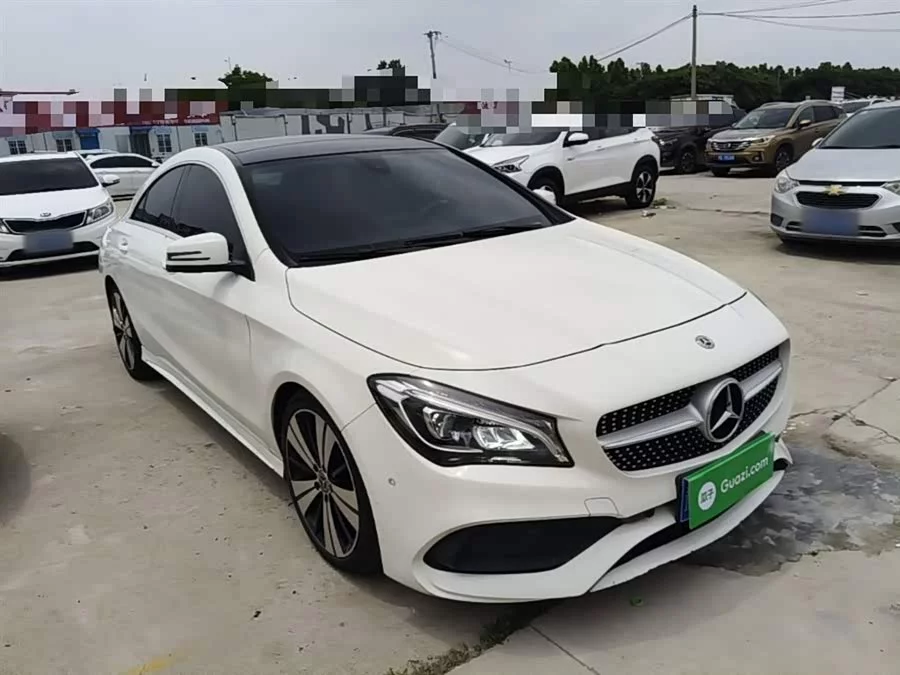 Mercedes-Benz CLA