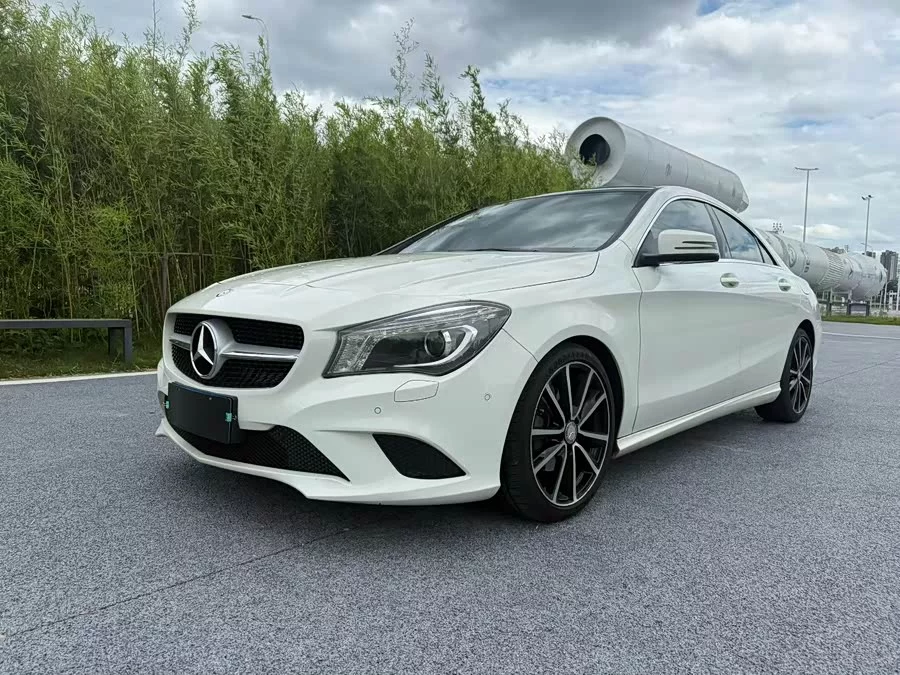 Mercedes-Benz CLA