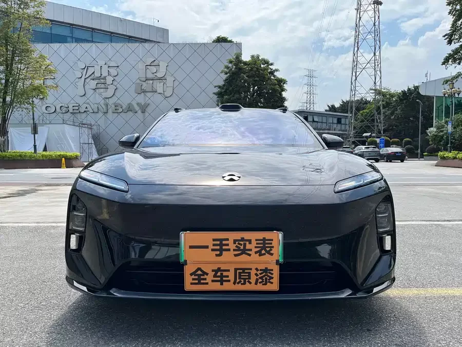 NIO ET5T
