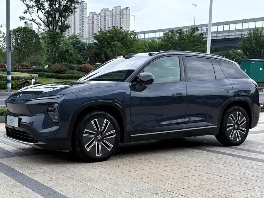 NIO ES7