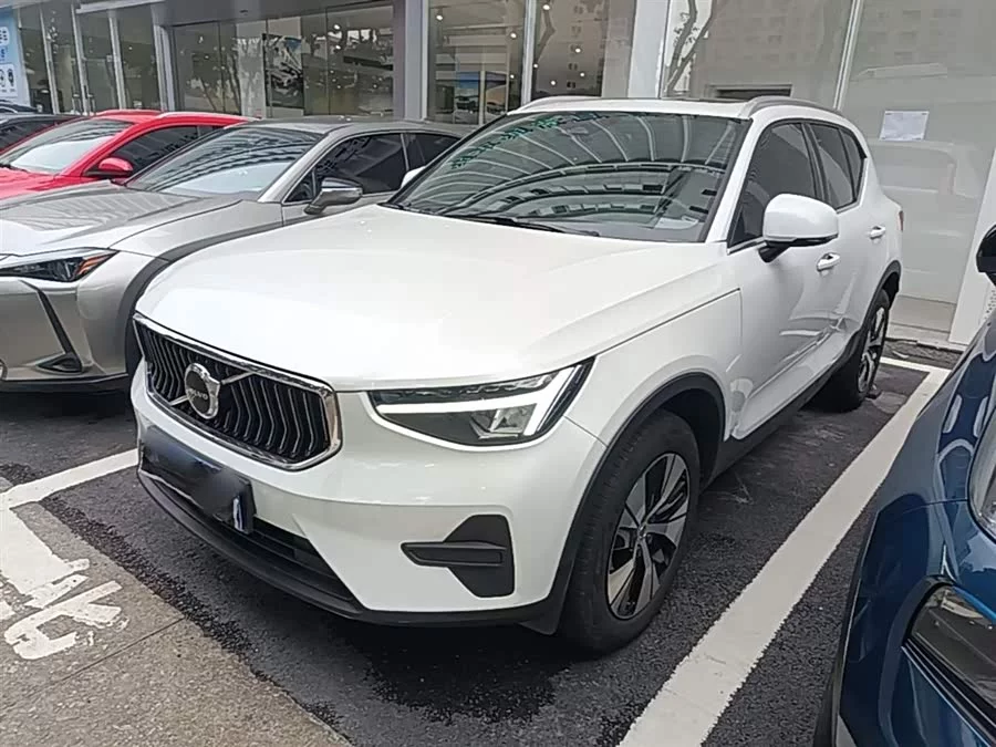 Volvo XC40