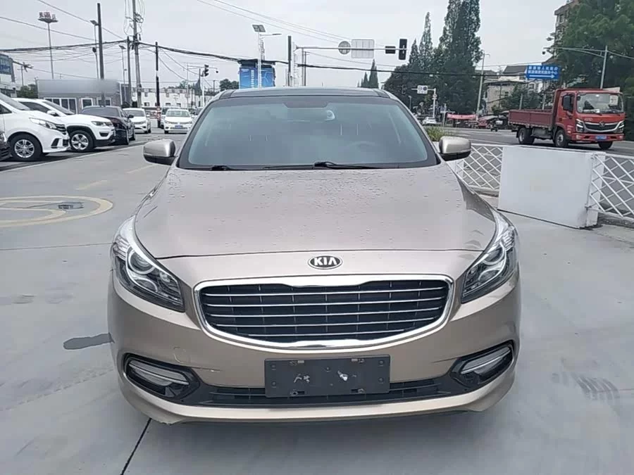 Kia K4