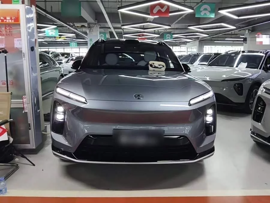 NIO ES6