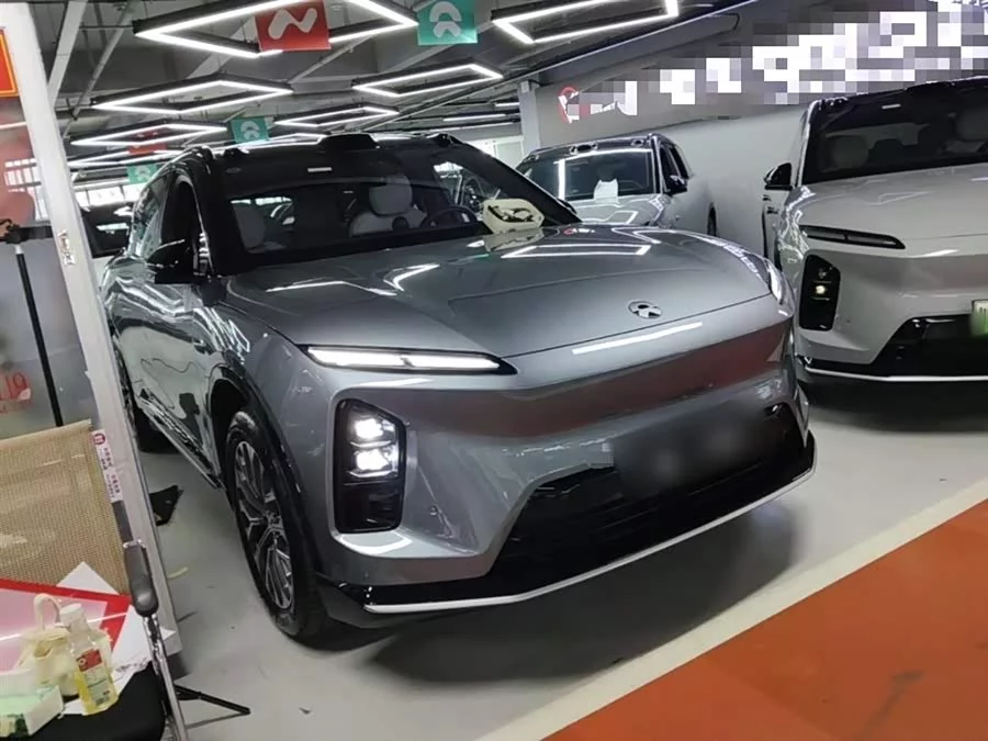 NIO ES6