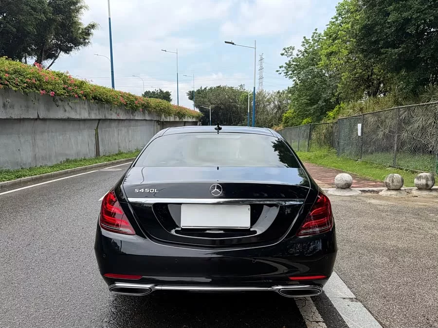 Mercedes Benz S class