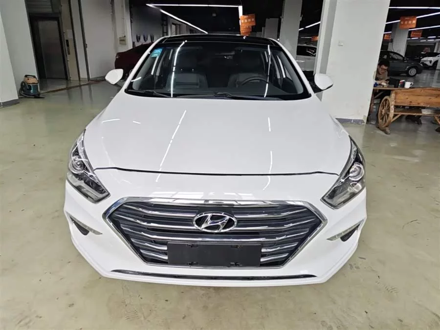 Hyundai Mistra