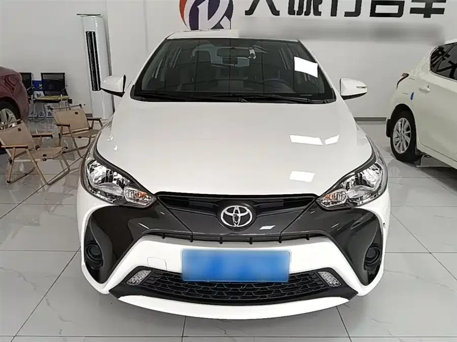 Toyota YARiS L