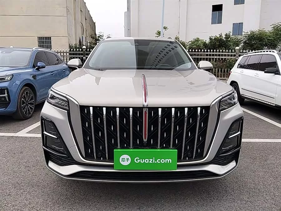Hongqi HS5